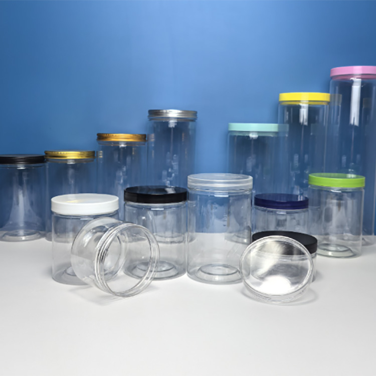 साफ़ प्लास्टिक जार